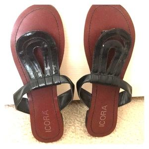 Icora Sandals maybe worn 1-2xs